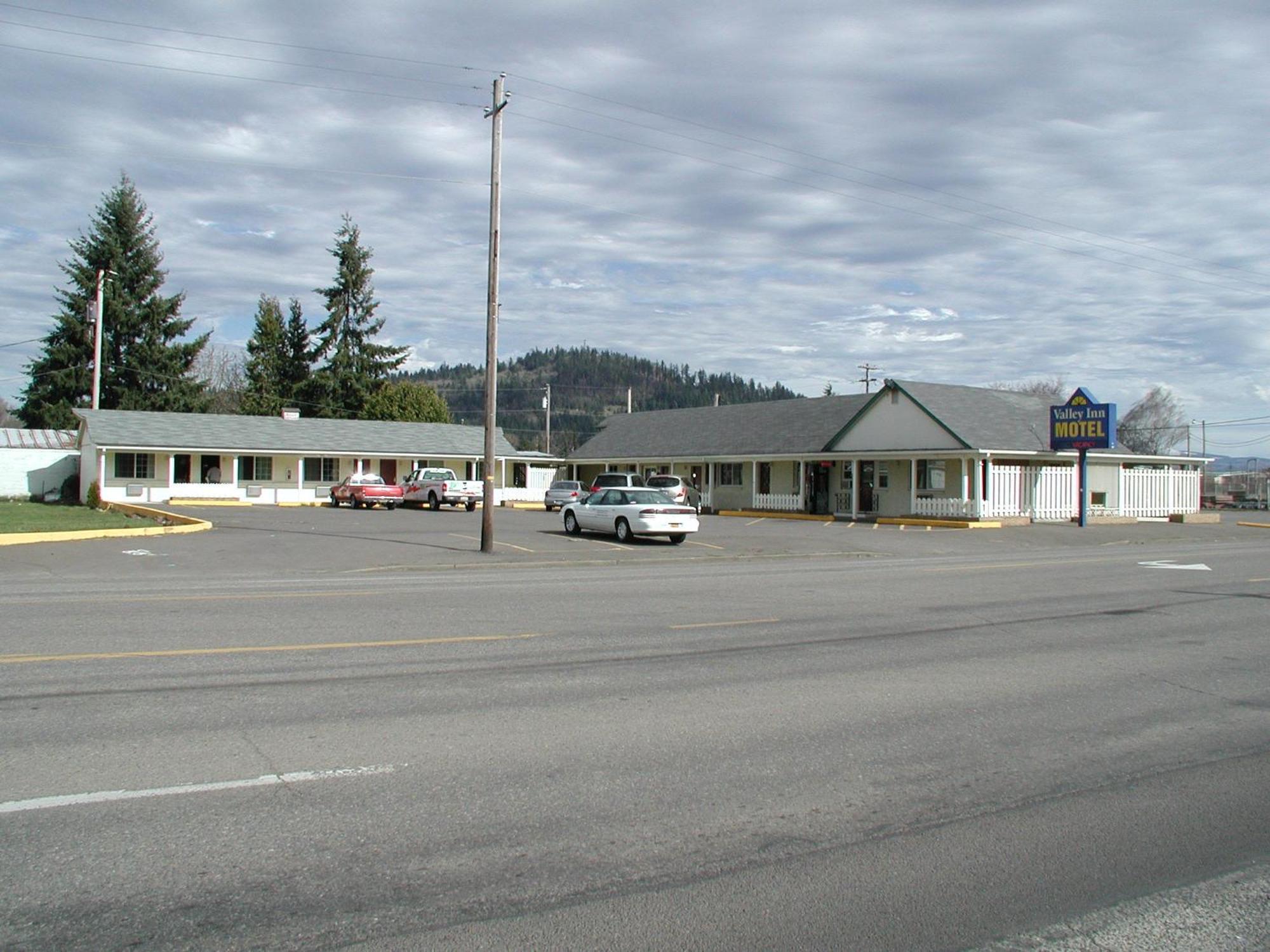 Valley Inn - Lebanon Oregon Dış mekan fotoğraf
